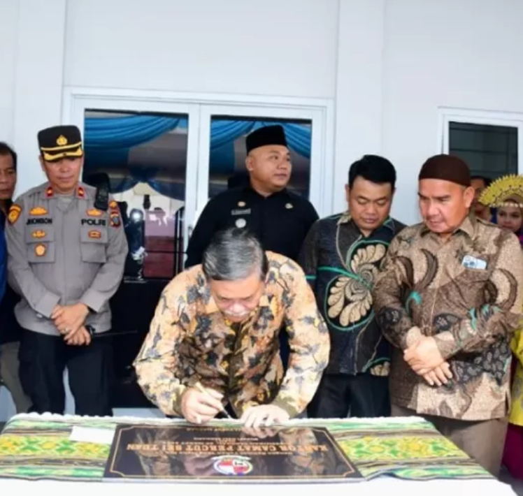 Peresmian kantor camat Percut sei tuan yang baru