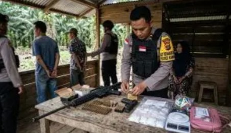 Polres Kampar Berhasil Menangkap Bandar Sabu Di kawasan Perkebunan Gambir